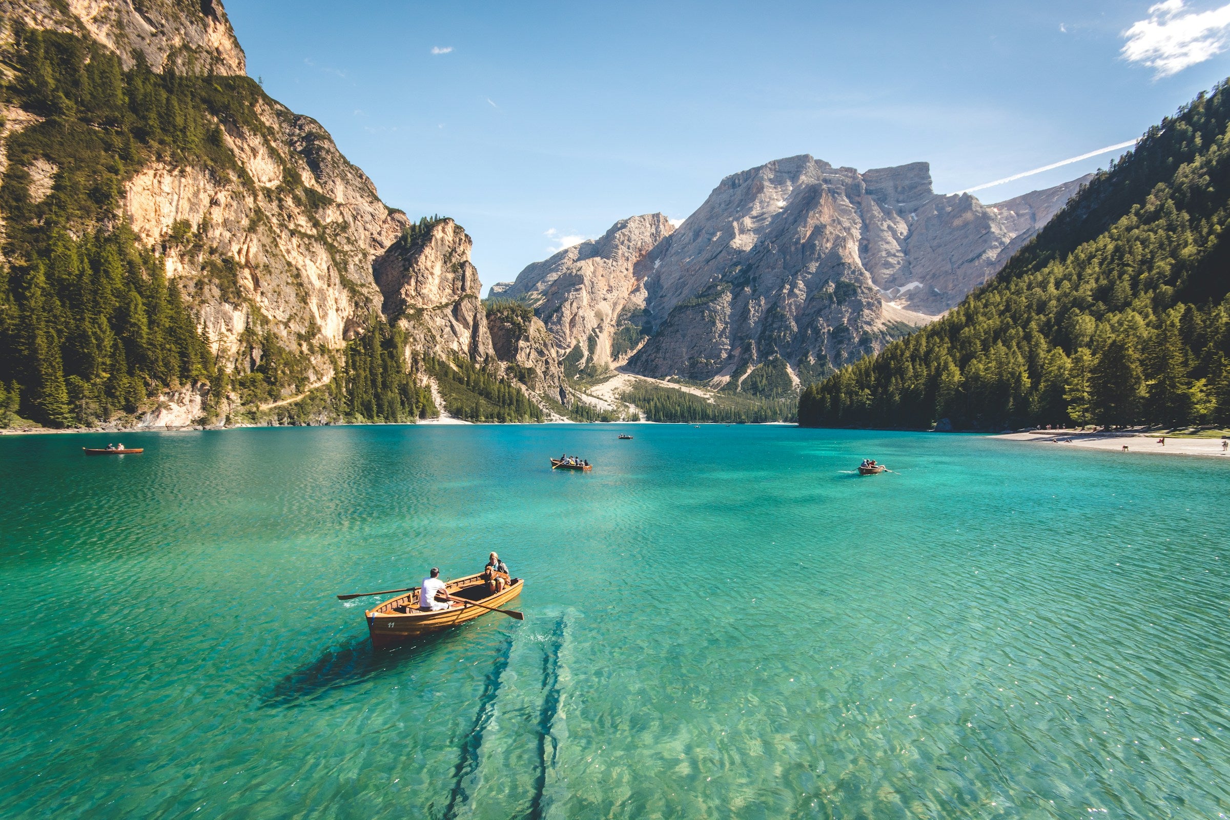 Seavora water and outdoor footer background